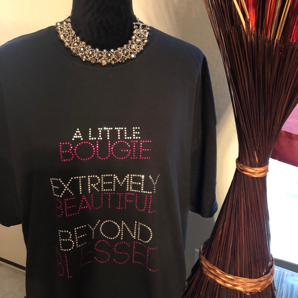 A Little Bougie, Extremely Beautiful, Beyond...
